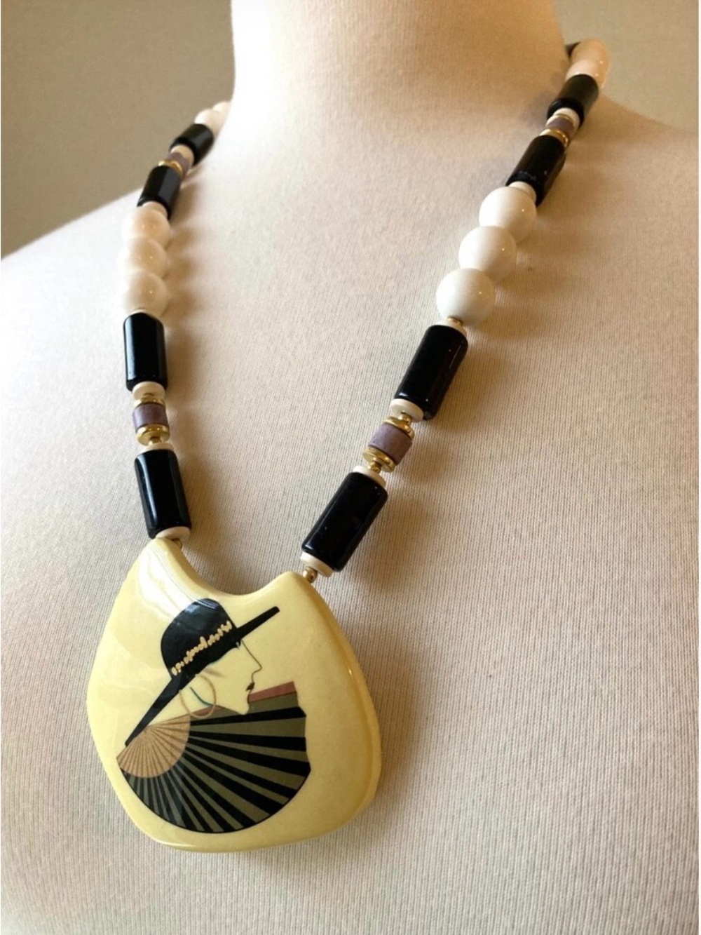 Vintage 80s Art Deco Lady  Hat Ceramic Pendant Necklace Black and White Beads